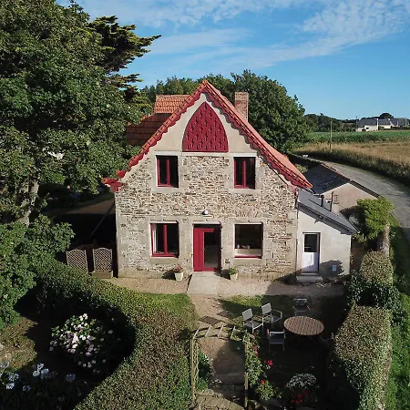 Kerlauma Villa Tredrez-Locquemeau Exterior photo